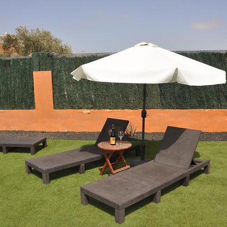 Eco Villa White Suite With Climatized Pool Caleta De Fuste Bagian luar foto