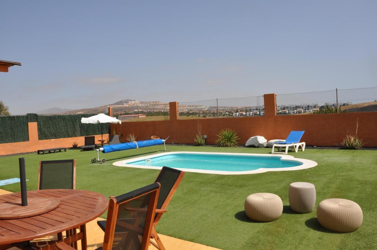 Eco Villa White Suite With Climatized Pool Caleta De Fuste Bagian luar foto