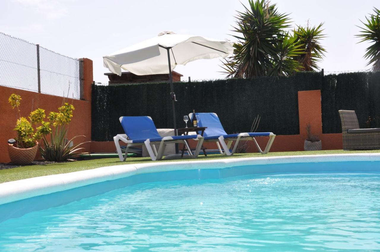 Eco Villa White Suite With Climatized Pool Caleta De Fuste Bagian luar foto