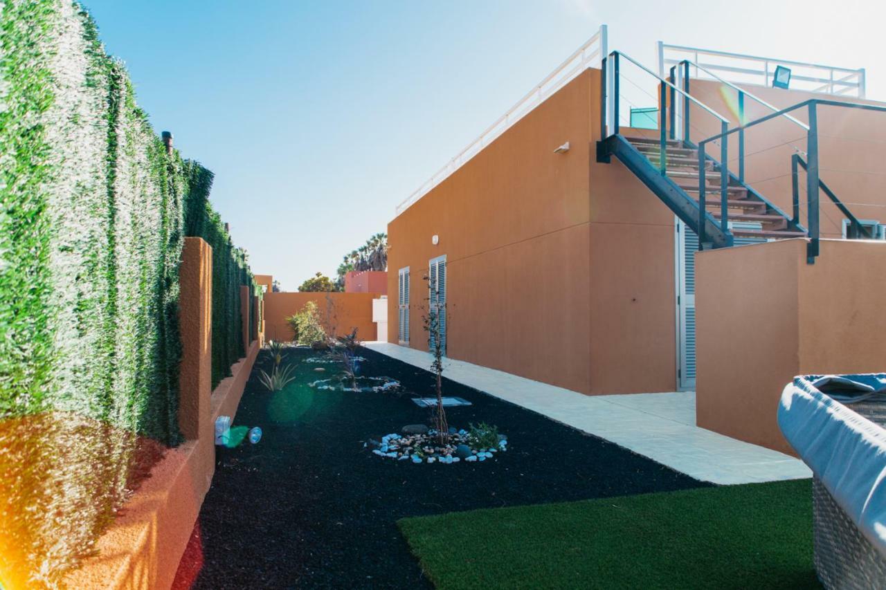 Eco Villa White Suite With Climatized Pool Caleta De Fuste Bagian luar foto