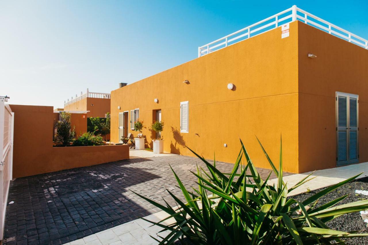 Eco Villa White Suite With Climatized Pool Caleta De Fuste Bagian luar foto