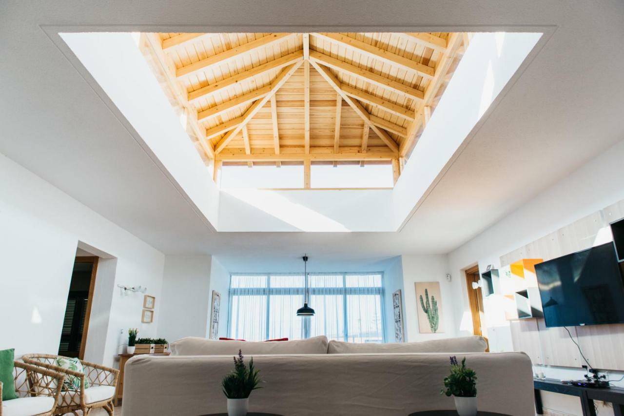 Eco Villa White Suite With Climatized Pool Caleta De Fuste Bagian luar foto